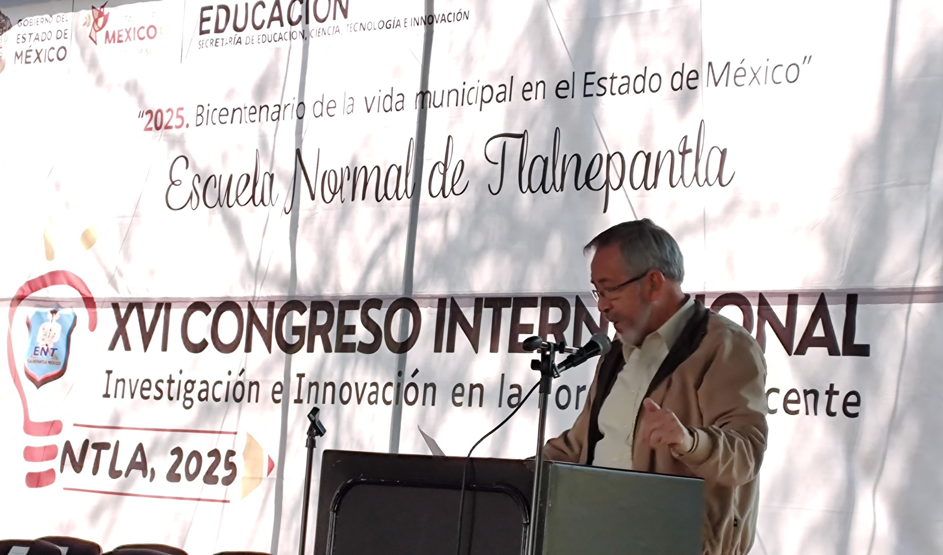 Mtro. Víctor Sánchez